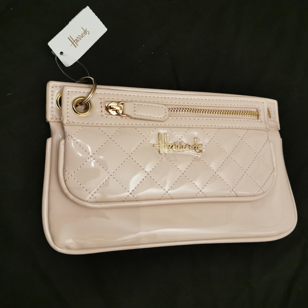 Harrods pouch